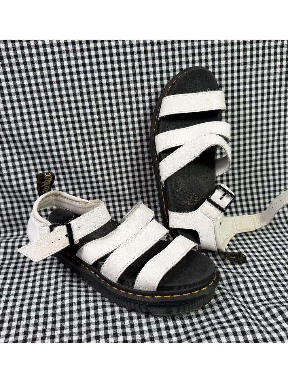 Dr Martens Blaire Sandals Womens US 7 EU 38 White Leather Platform Strappy